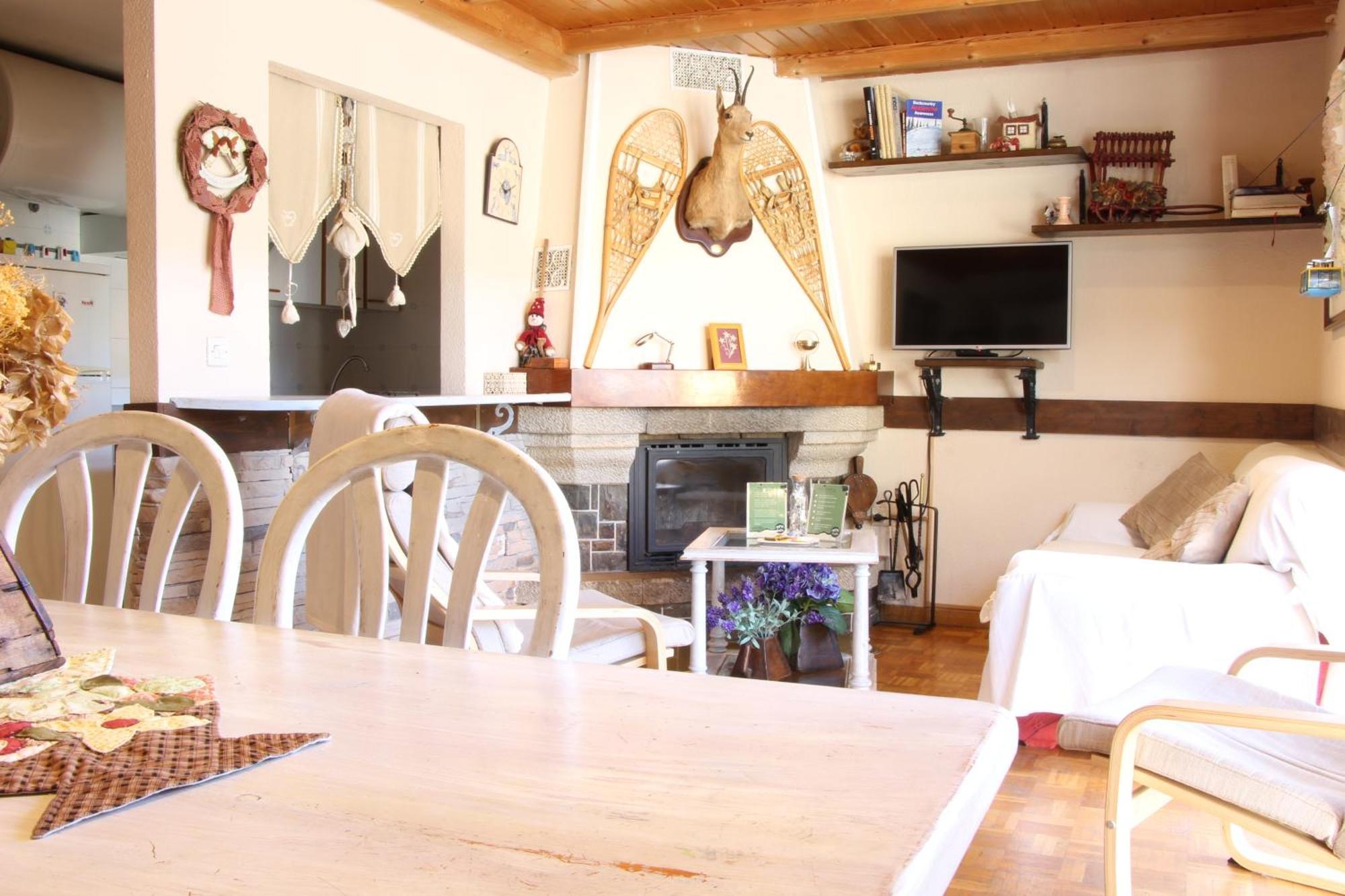 Pena Telera Petfriendly - Arafita Apartamentos El Pueyo de Jaca Extérieur photo